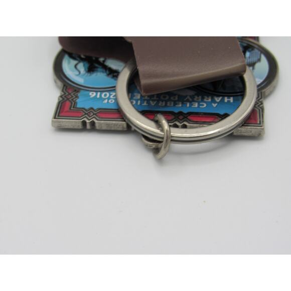 NEW Universal Studios Wizarding World Of Harry Potter Celebration 2016 Keychain - Picture 8 of 12